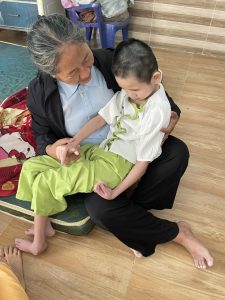 Em Thanh Thảo ở Suối Kiết