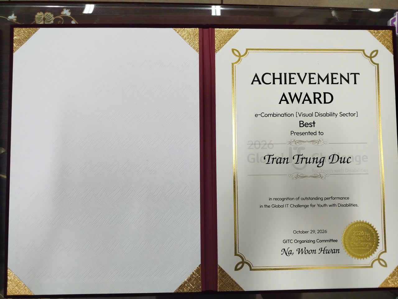 Bằng khen "Best award e-Combination"